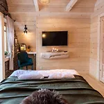 בקתה Tatrytop Osada Gazdowka Z Sauna
