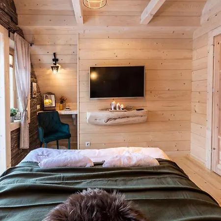 Alpstuga Tatrytop Osada Gazdowka Z Sauna